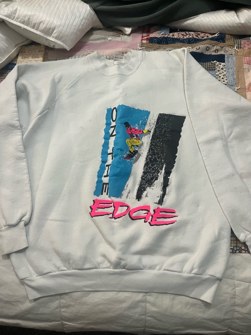 Vintage Graphic Sweatshirt Pullover White Large Snowboard y2k size XL 80’s 90’s